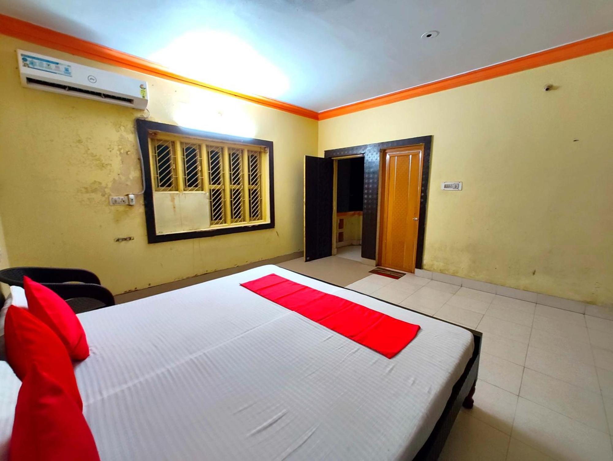 Moon Ct Road Near Sea And Jagannath Temple - Fully Air Conditioned - Good And Spacious - Excellent Service Recommended 3*
